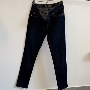 DL1961 Women's Dark Blue Skinny Jeans